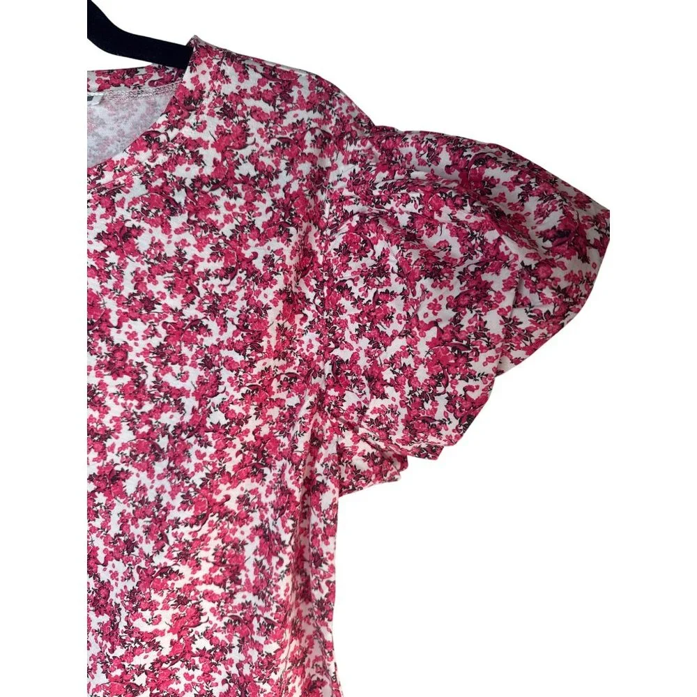 2/$30 ZARA Medium Floral Print Top With Puff Sleeves